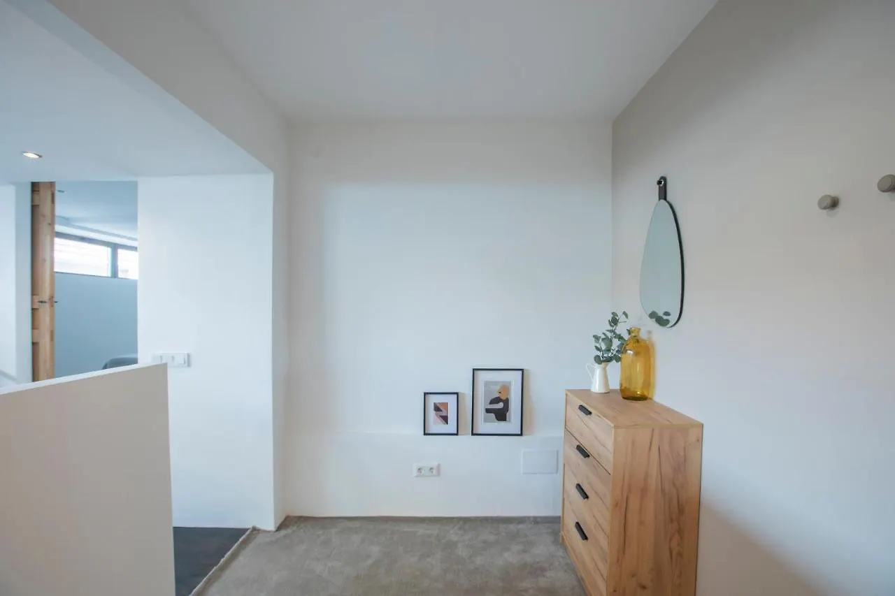 Del Parque Flats San Andres Apartment Malaga